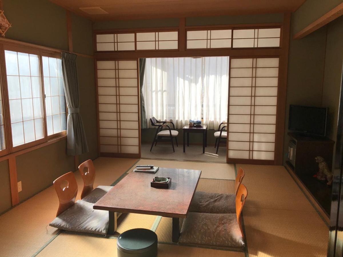 Ryokan Tanaka Takajama Exteriér fotografie